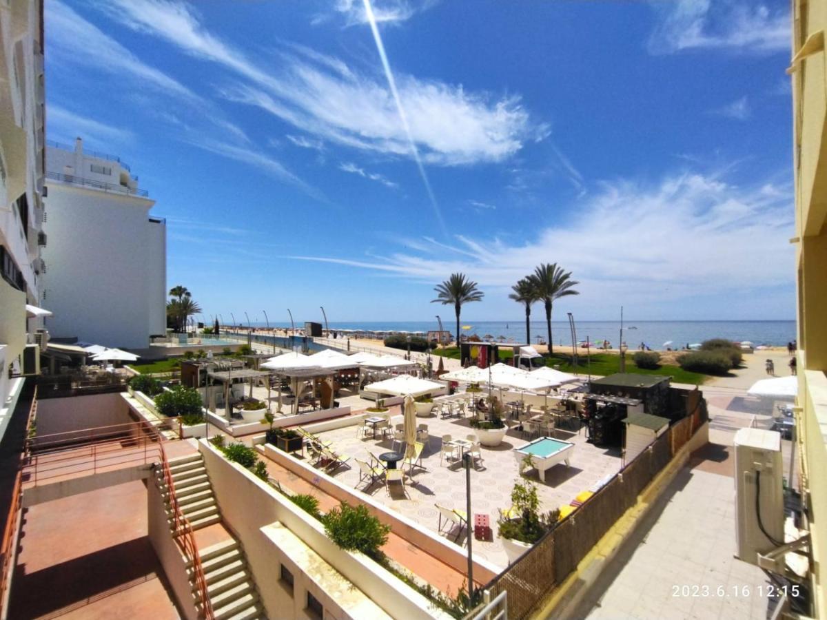 Cozy Apartment In Quarteira Exteriér fotografie