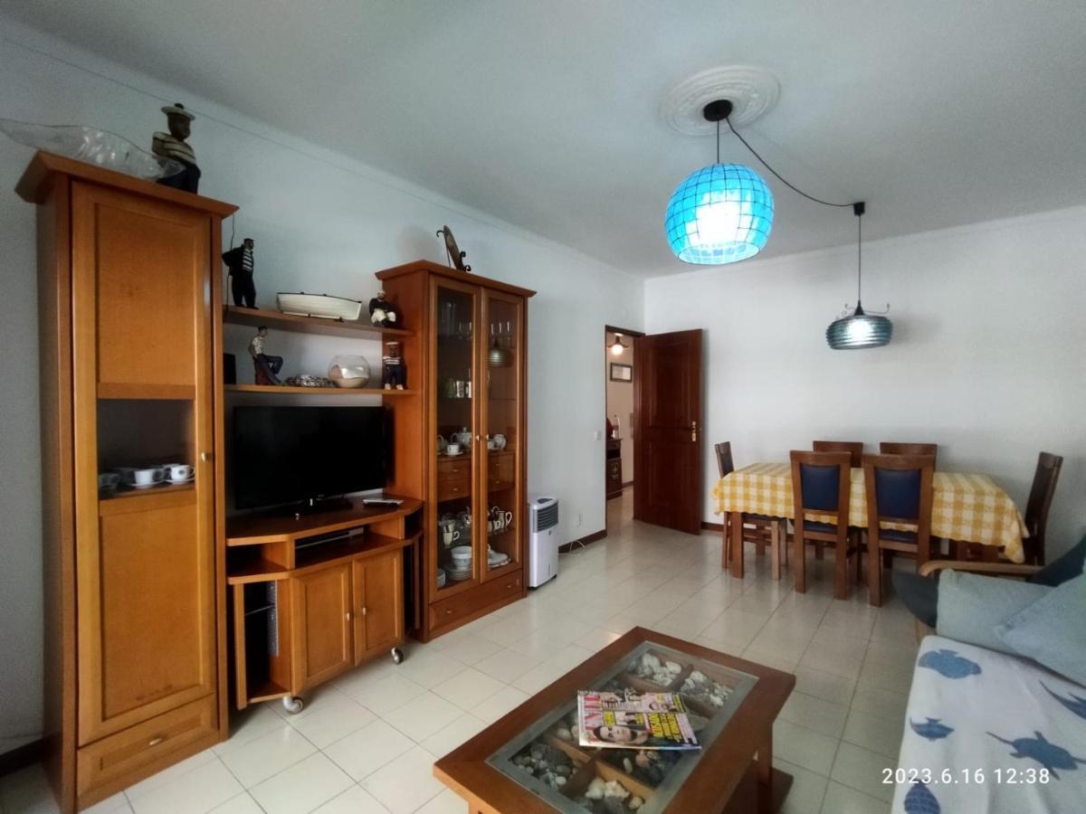 Cozy Apartment In Quarteira Exteriér fotografie