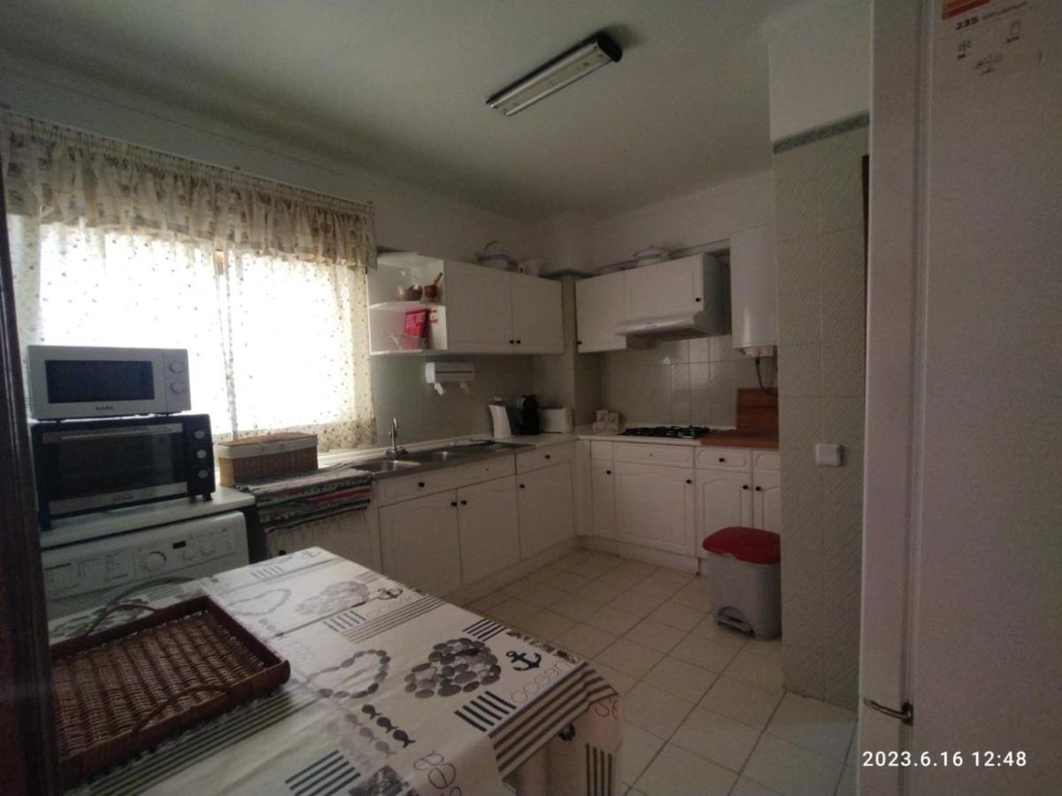 Cozy Apartment In Quarteira Exteriér fotografie