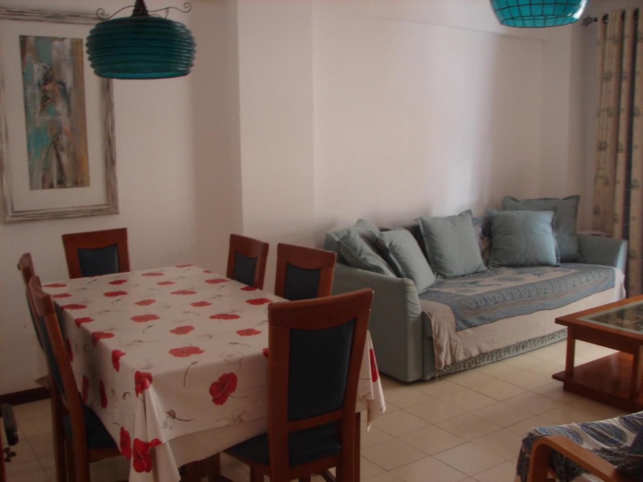 Cozy Apartment In Quarteira Exteriér fotografie